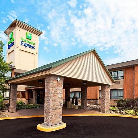 Holiday Inn Express Toronto East - Scarborough By Ihg Esterno foto
