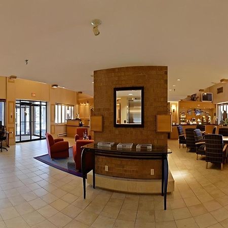 Holiday Inn Express Toronto East - Scarborough By Ihg Esterno foto
