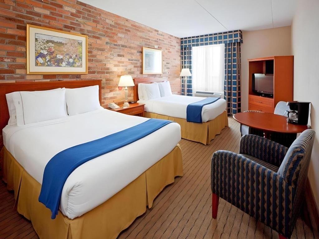Holiday Inn Express Toronto East - Scarborough By Ihg Esterno foto
