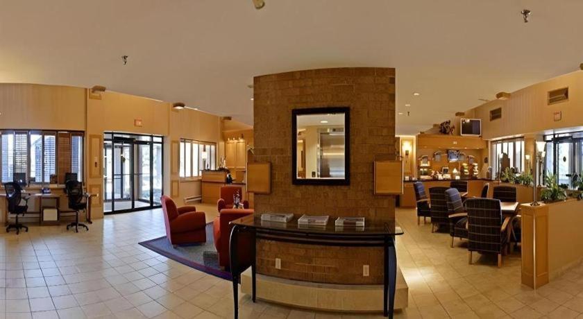 Holiday Inn Express Toronto East - Scarborough By Ihg Esterno foto
